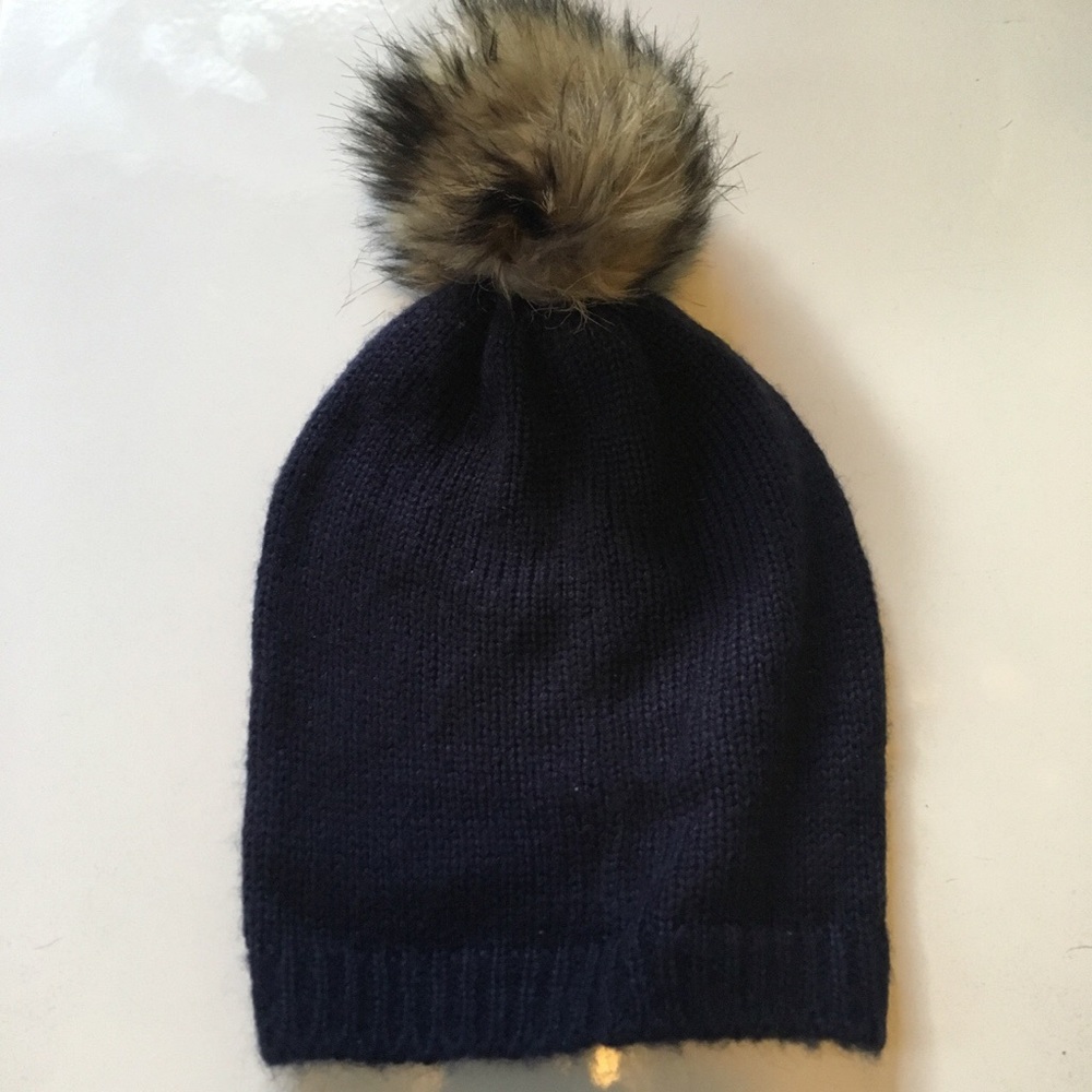 Pom Pom beanie